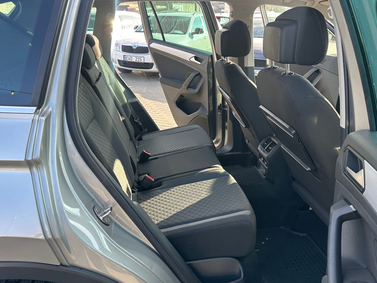 2020 Volkswagen Tiguan — Miniatură 14
