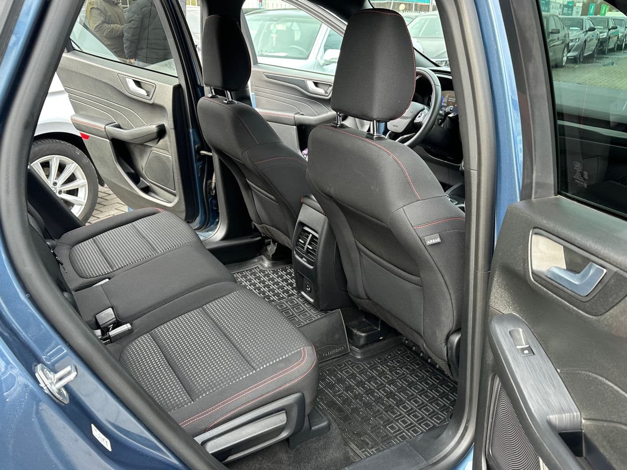 2022 Ford Kuga — Miniatură 23