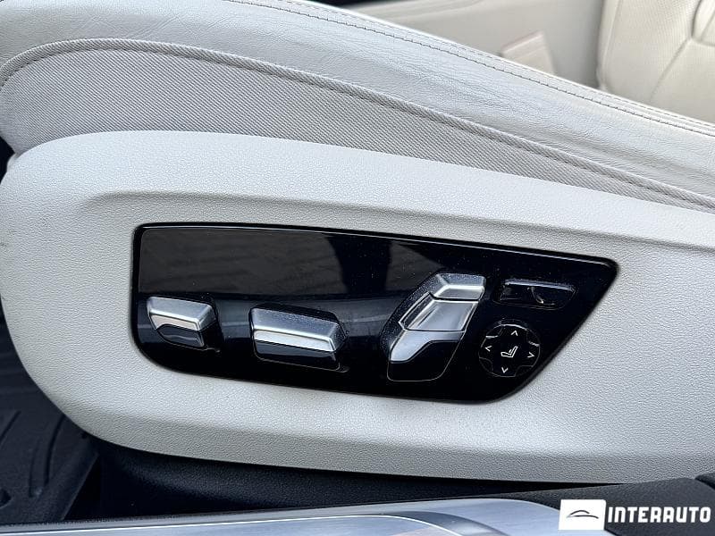 2017 BMW 740e — Miniatură 20