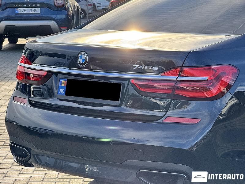 2017 BMW 740e — Miniatură 6