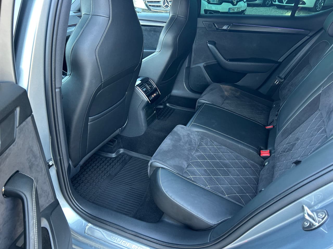 Skoda Superb 2021 — Миниатюра 19