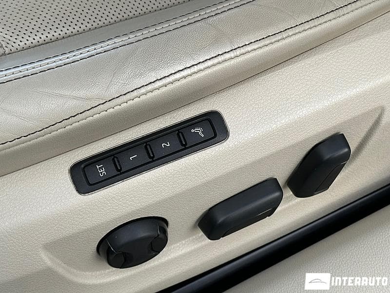 2020 Skoda Superb — Miniatură 20