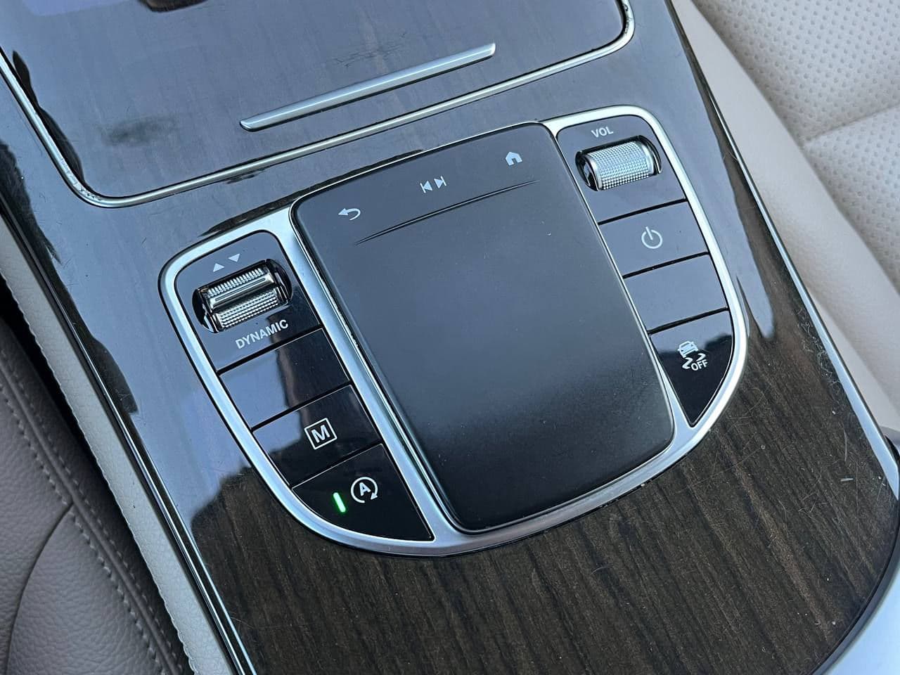 2019 Mercedes GLC 300 — Miniatură 15