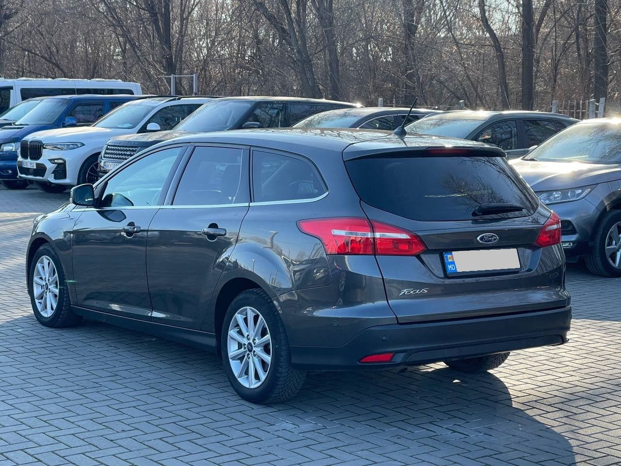 2017 Ford Focus — Miniatură 4