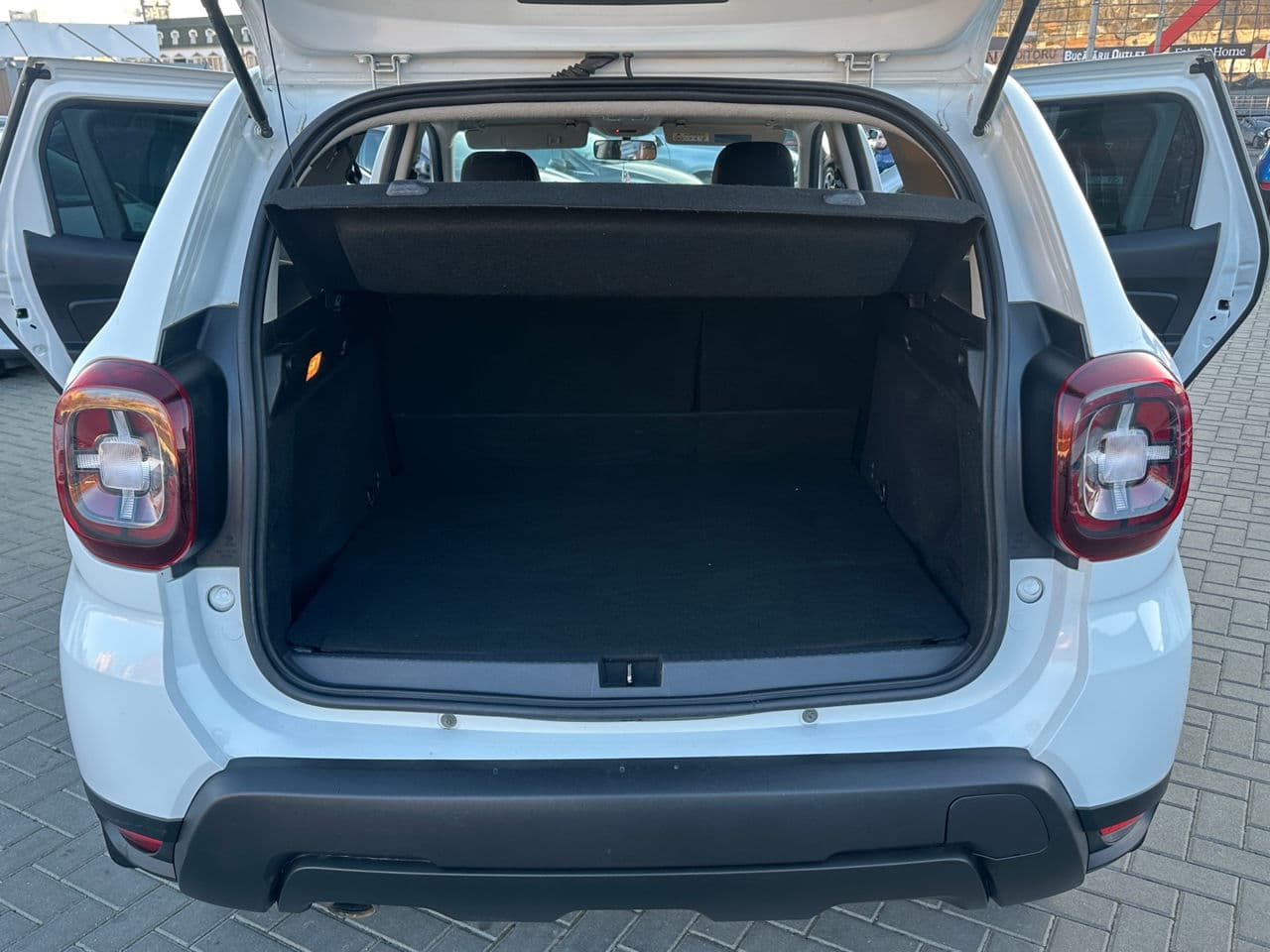 2019 Dacia Duster — Miniatură 19