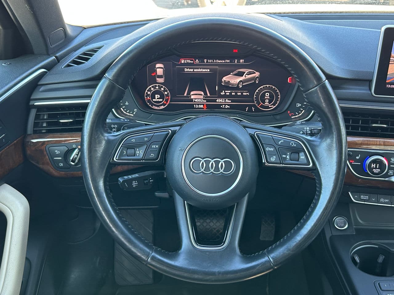 2016 Audi A4 — Miniatură 13