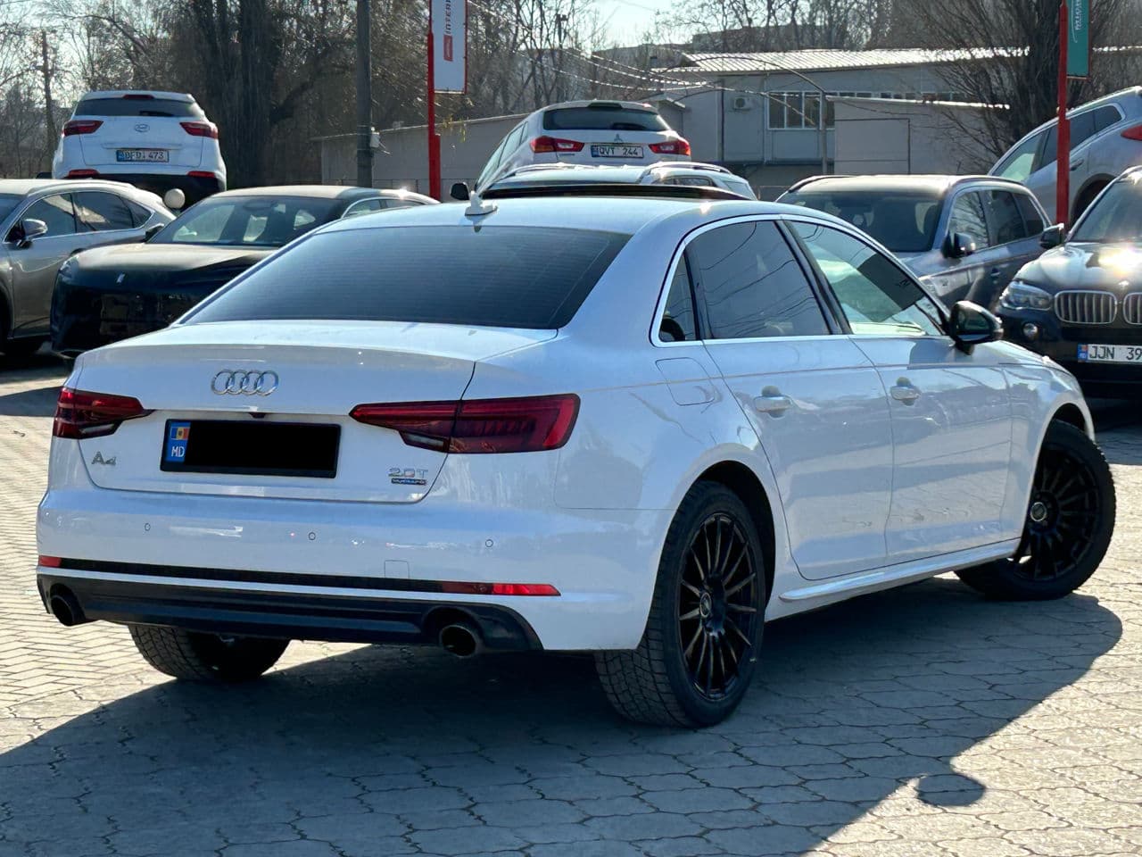 2016 Audi A4 — Miniatură 3