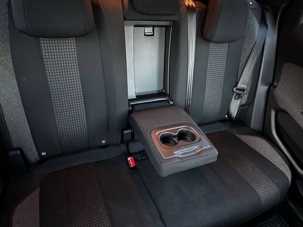 2022 Peugeot 3008 — Miniatură 17