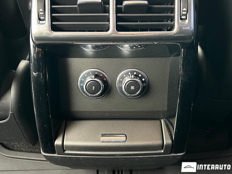 2011 Land Rover Range Rover Vogue — Miniatură 18