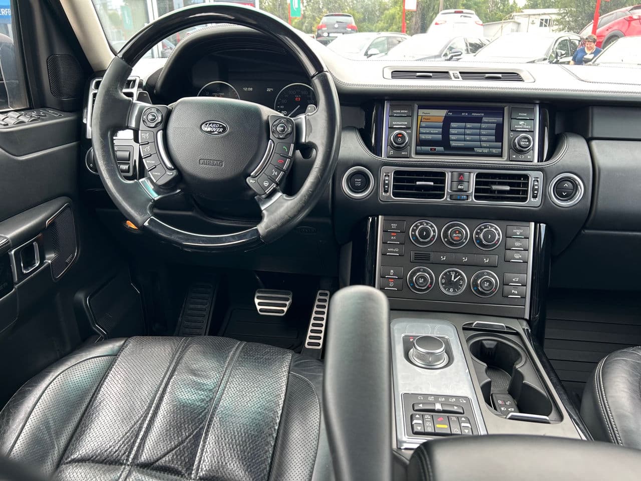 2011 Land Rover Range Rover Vogue — Miniatură 7