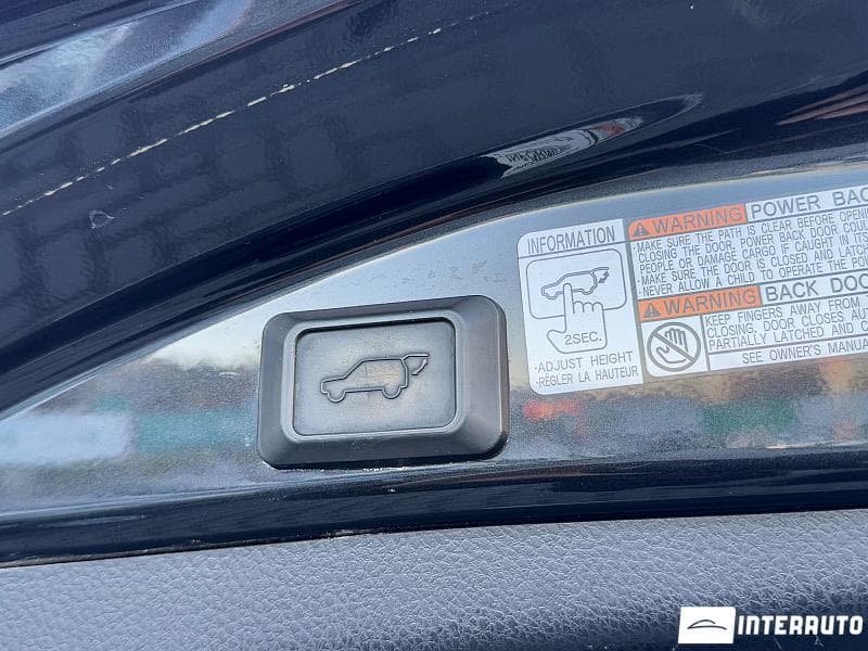 2018 Toyota Rav-4 — Miniatură 20
