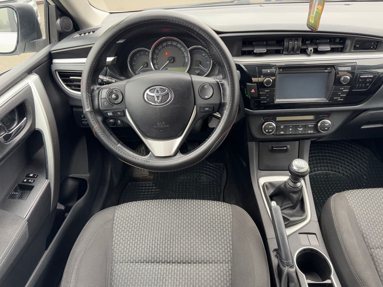 Toyota Corolla 2015 — Миниатюра 12