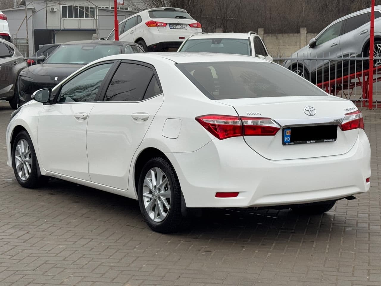 Toyota Corolla 2015 — Миниатюра 2