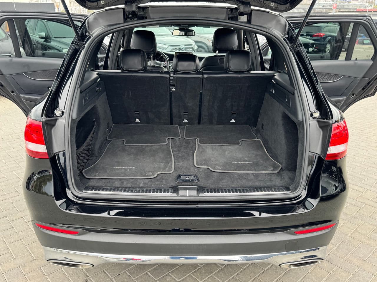 2018 Mercedes GLC 300 — Miniatură 22