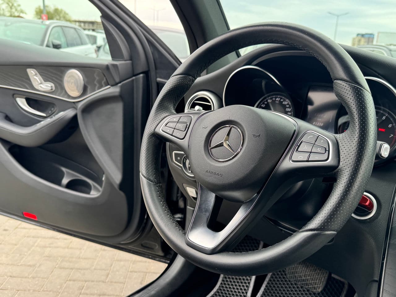 2018 Mercedes GLC 300 — Miniatură 7