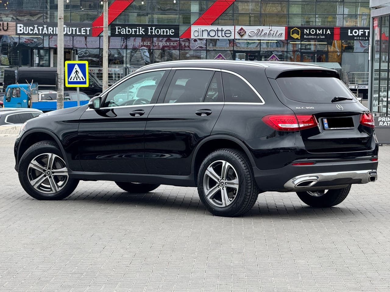 2018 Mercedes GLC 300 — Miniatură 4