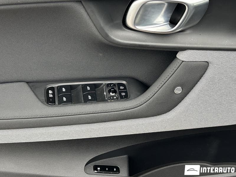 2022 Volvo Polestar 2 — Miniatură 8