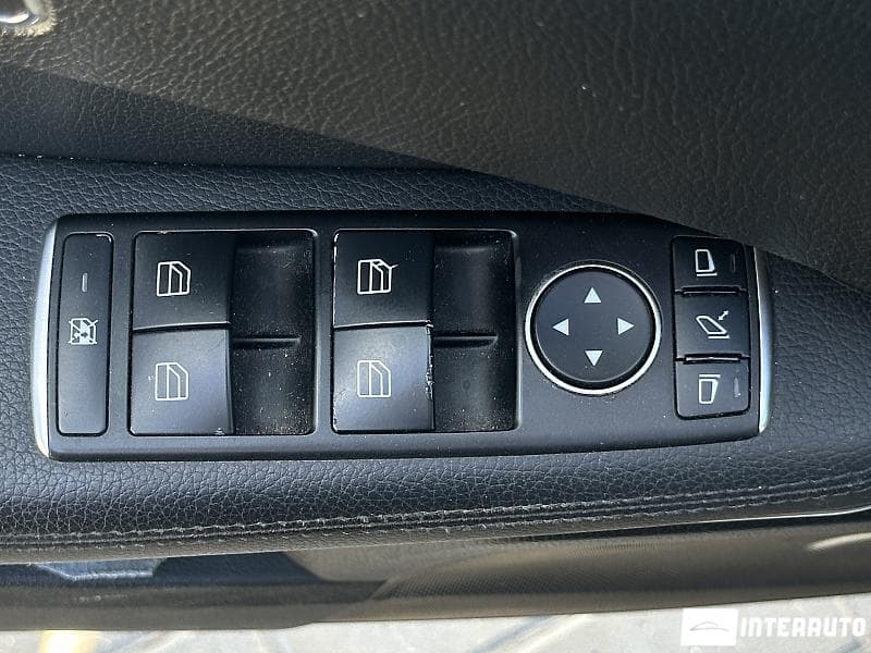 2015 Mercedes E 300h — Miniatură 18