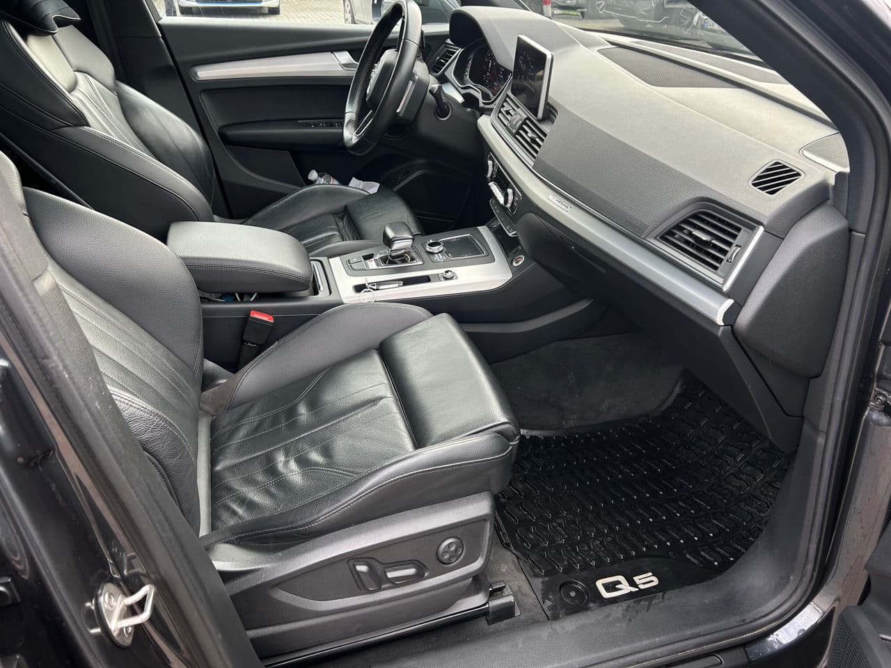 2018 Audi Q5 — Miniatură 18