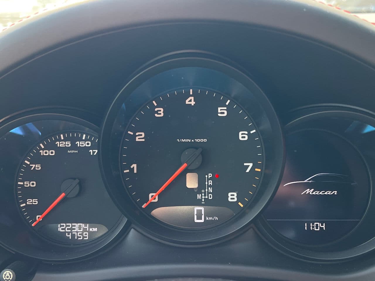 2016 Porsche Macan — Miniatură 10
