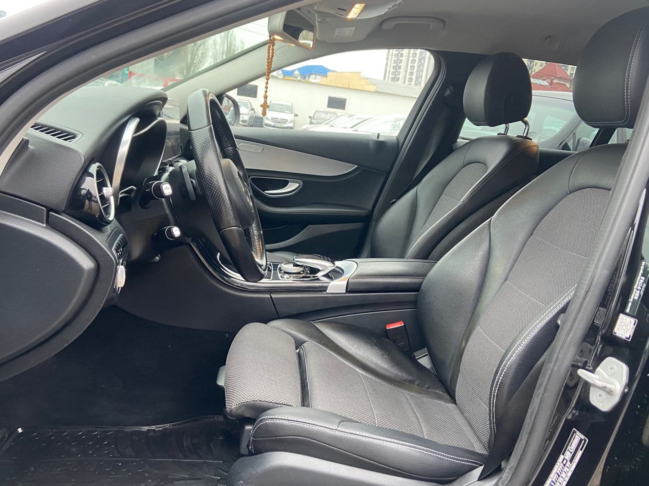 Mercedes C 250 2015 — Миниатюра 5
