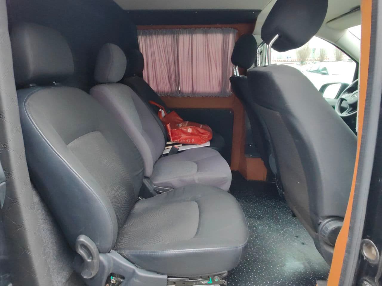 2017 Mercedes Vito — Miniatură 7