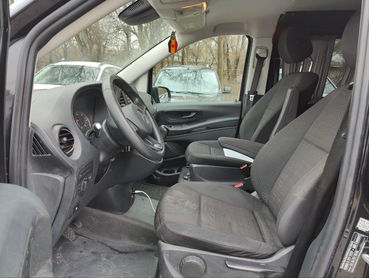 2017 Mercedes Vito — Miniatură 5