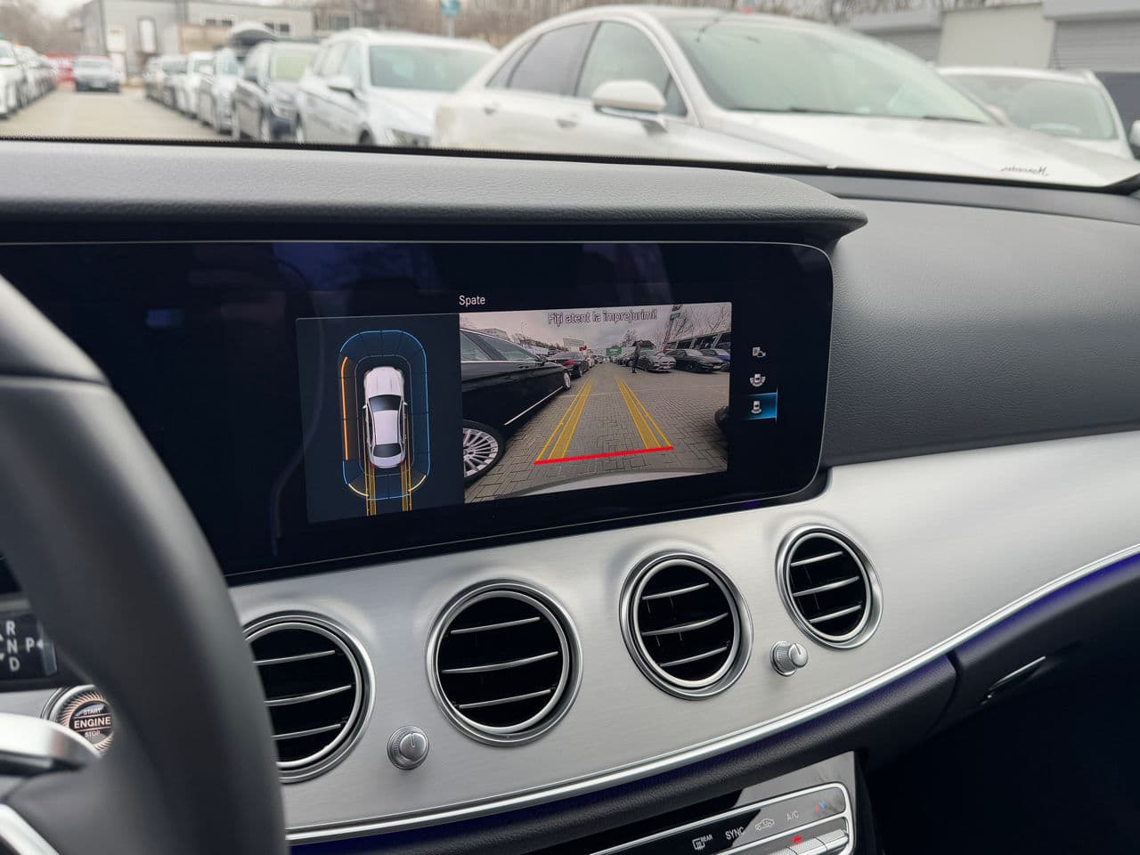 2023 Mercedes E 200 — Miniatură 12