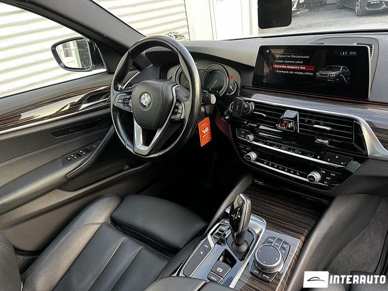 2018 BMW 530e — Miniatură 6