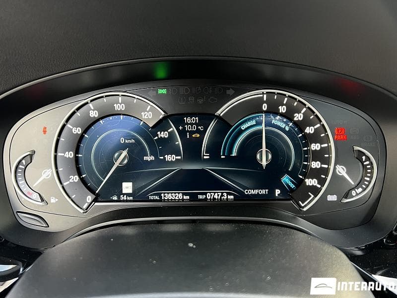 2018 BMW 530e — Miniatură 12