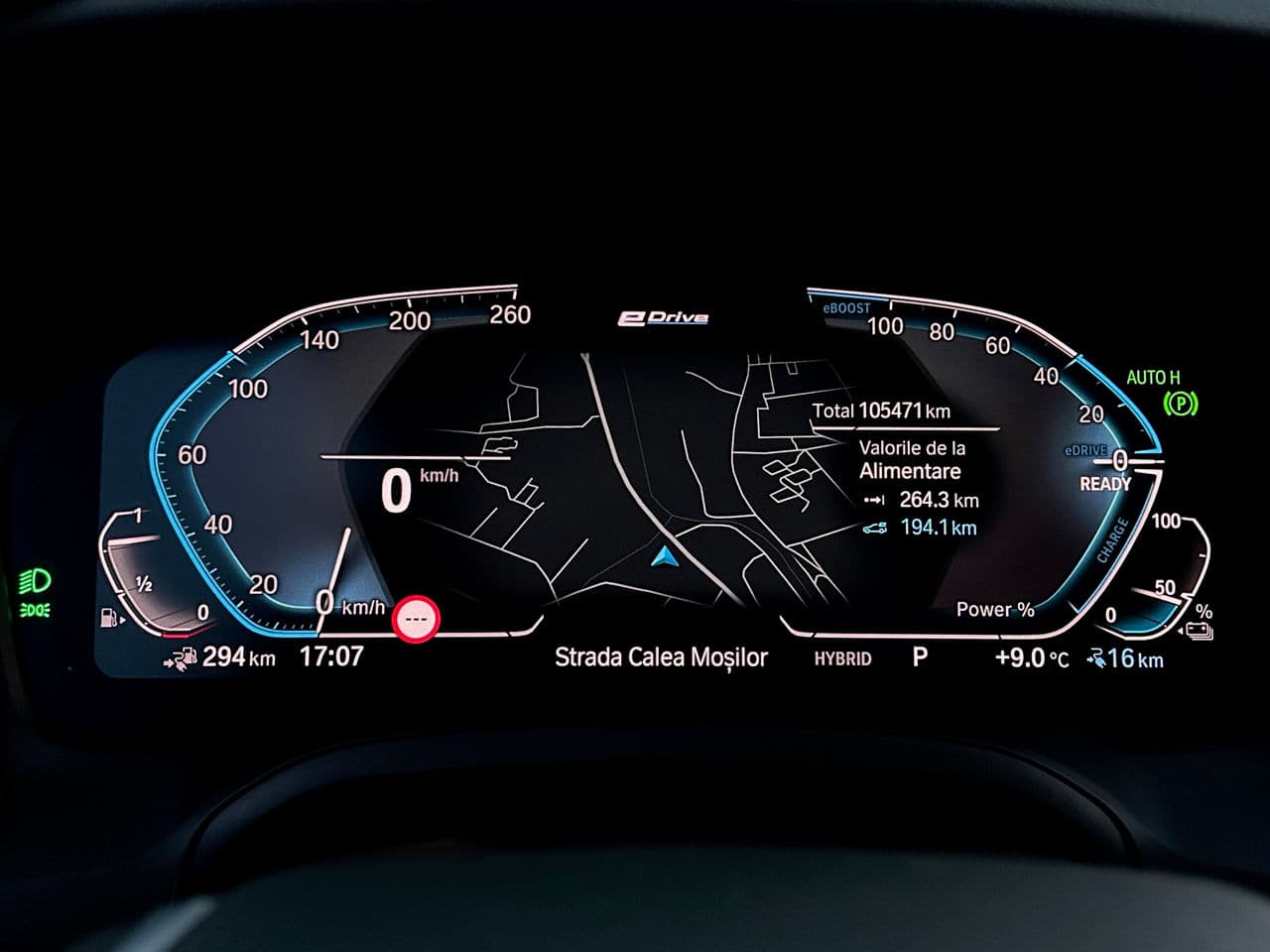 2020 BMW 330E — Miniatură 12