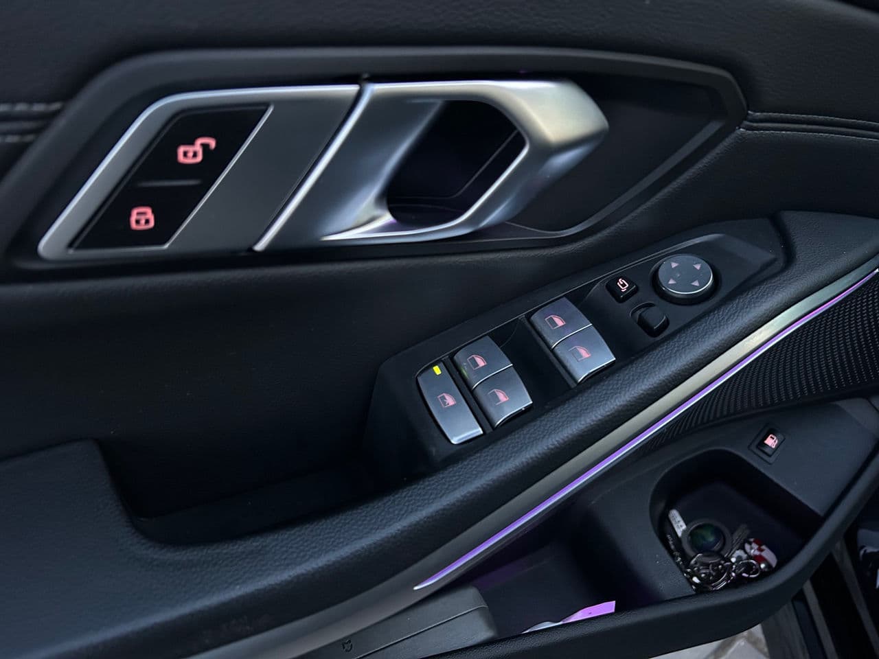 2020 BMW 330E — Miniatură 7