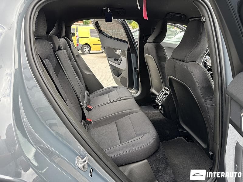 2022 Volvo Polestar 2 — Miniatură 13