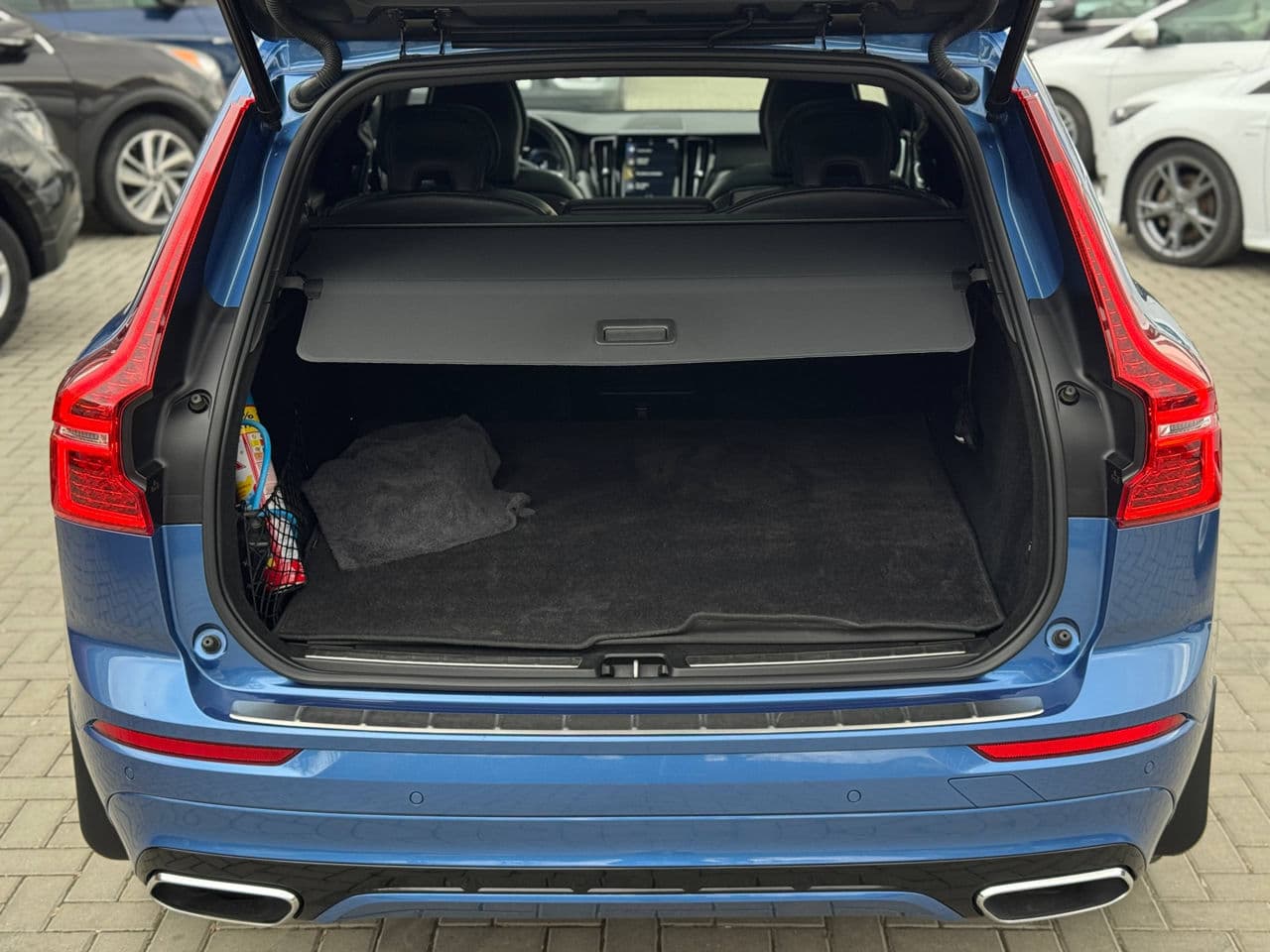 Volvo XC 60 2019 — Миниатюра 19