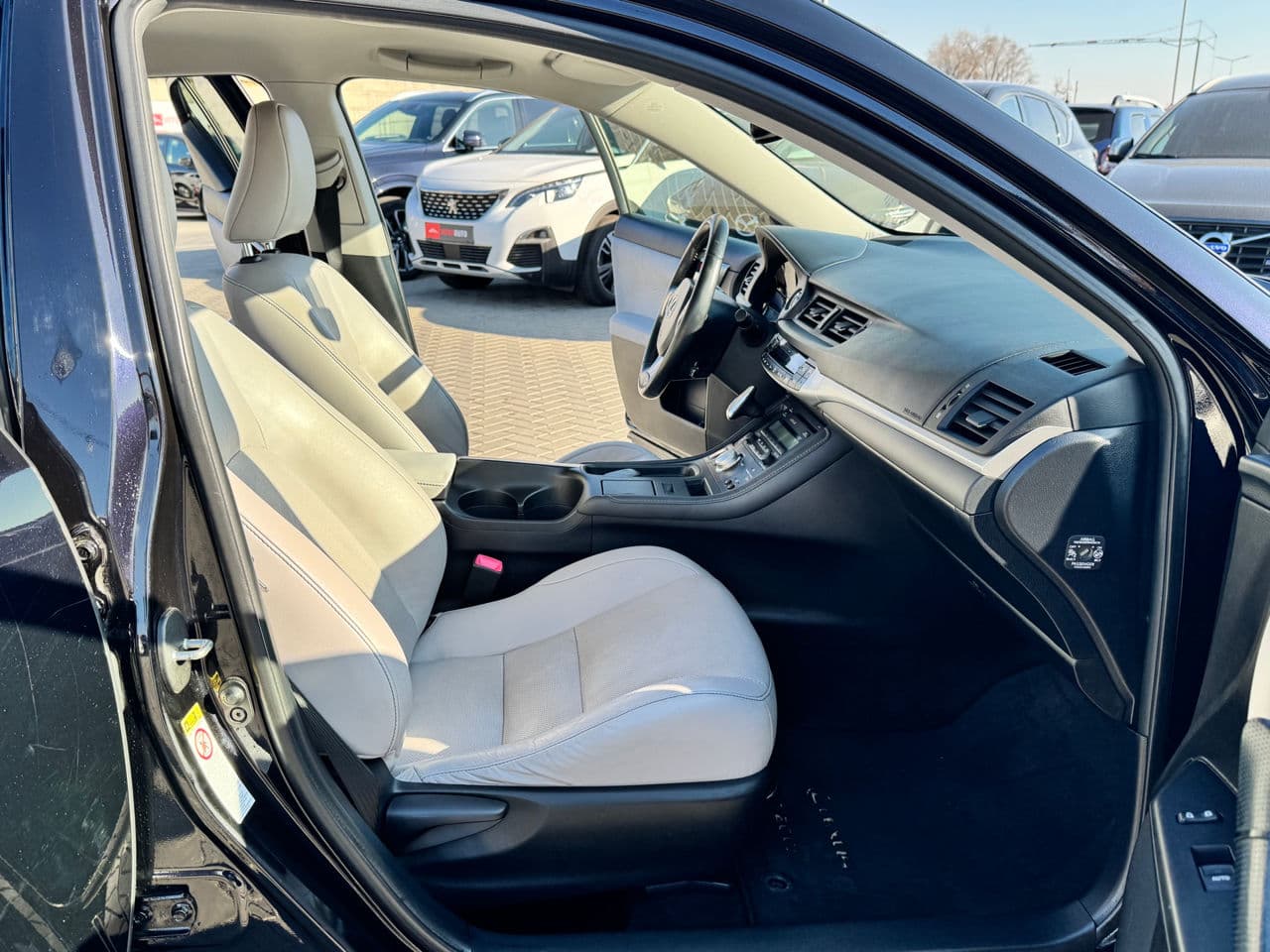 2012 Lexus CT 200h — Miniatură 13