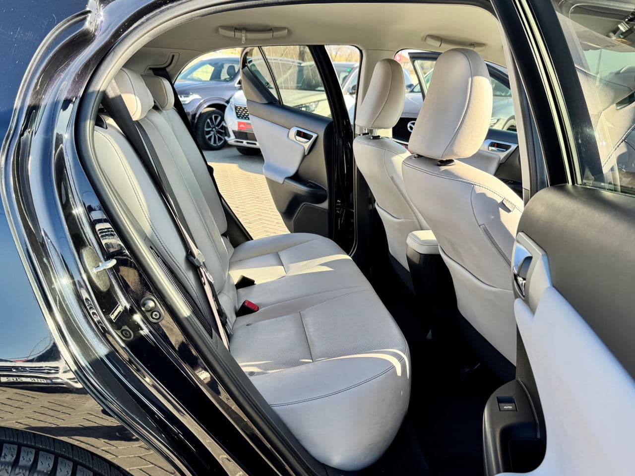 2012 Lexus CT 200h — Miniatură 12