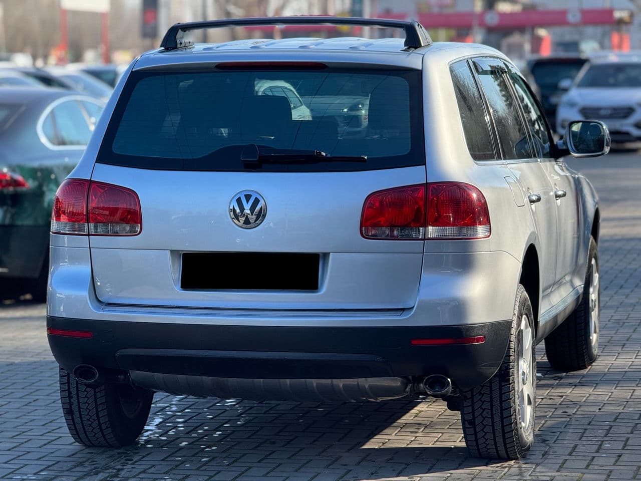 2005 Volkswagen Touareg — Miniatură 4
