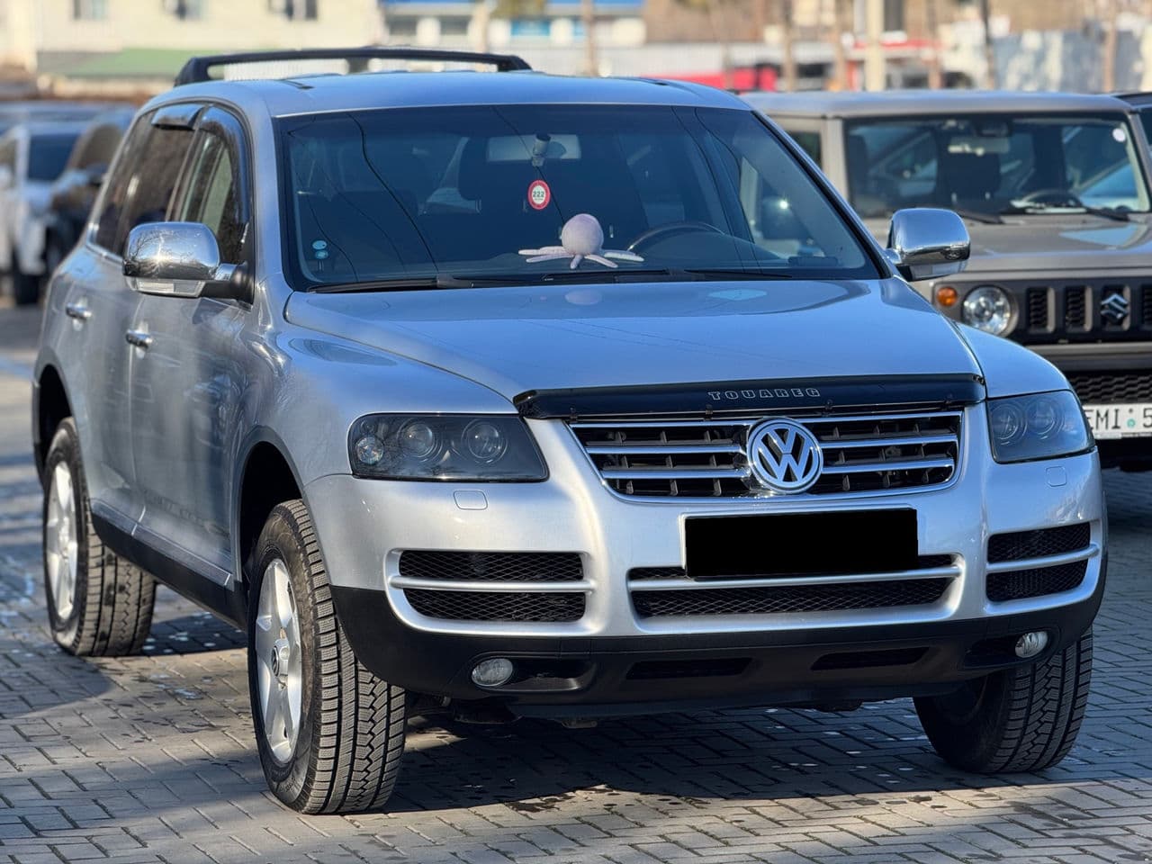 2005 Volkswagen Touareg — Miniatură 3