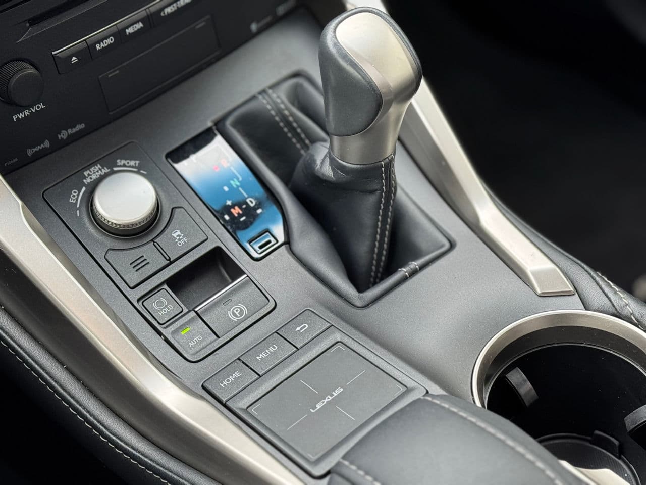 Lexus NX 200T 2016 — Миниатюра 17