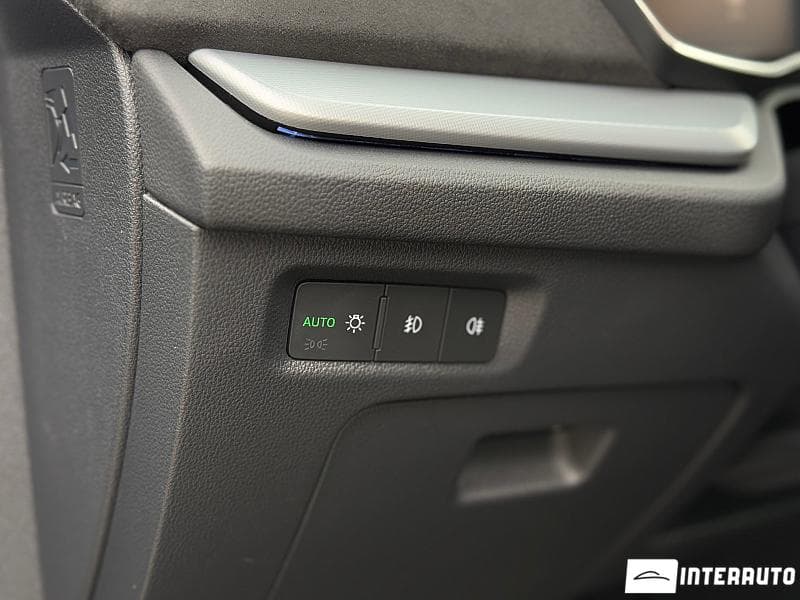 2021 Skoda Octavia — Miniatură 9