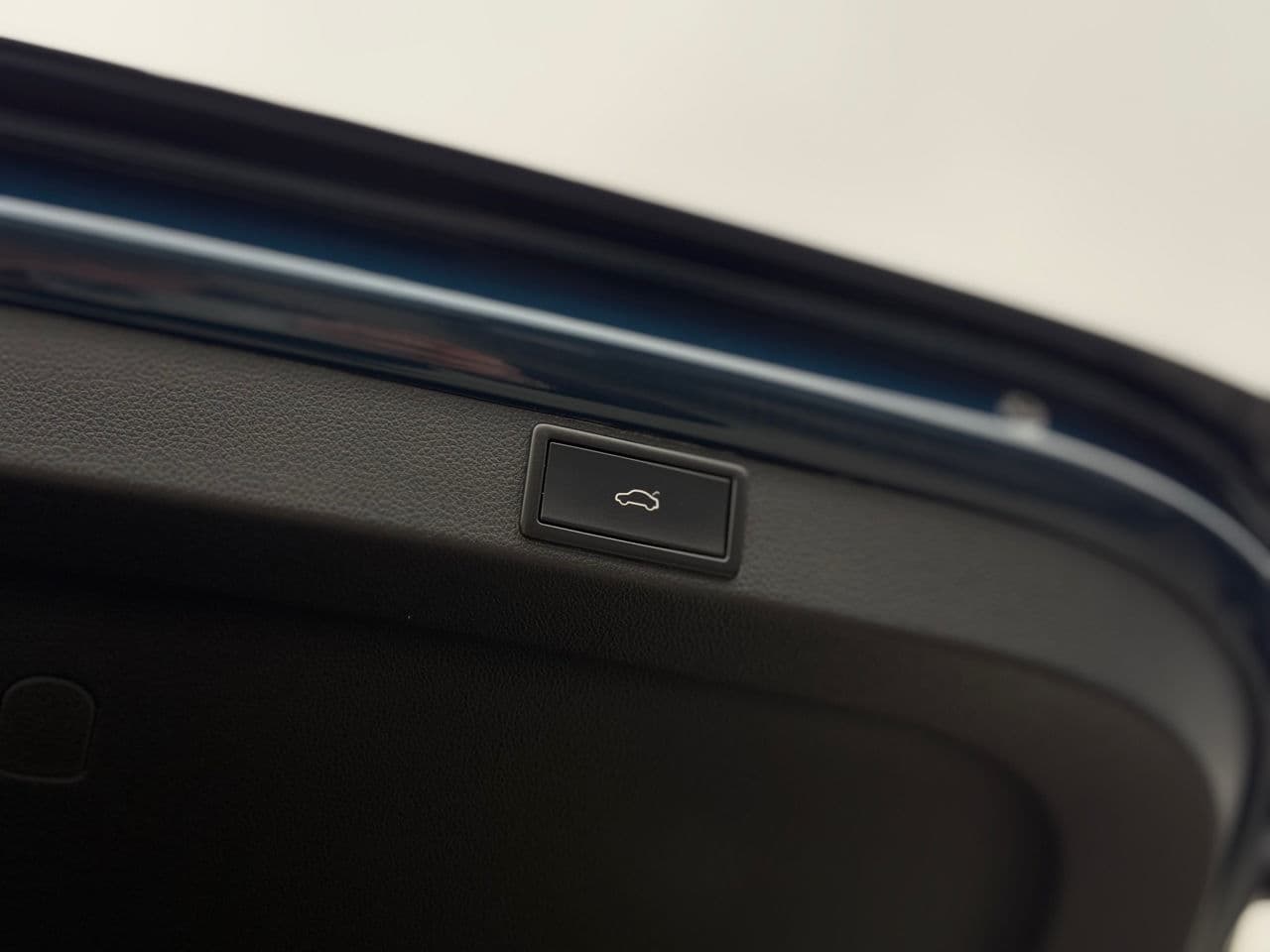 2021 Skoda Octavia — Miniatură 27