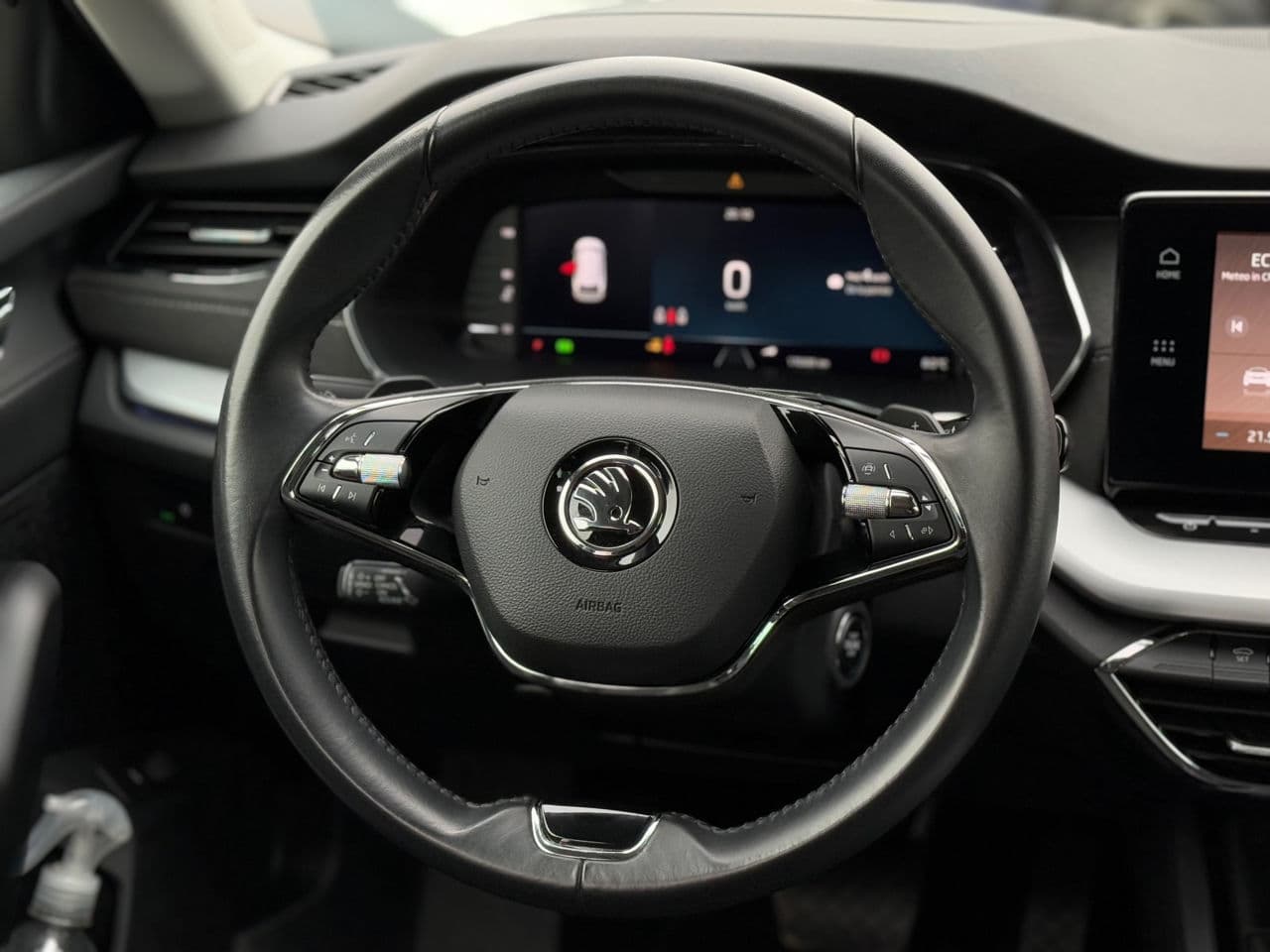 2021 Skoda Octavia — Miniatură 13