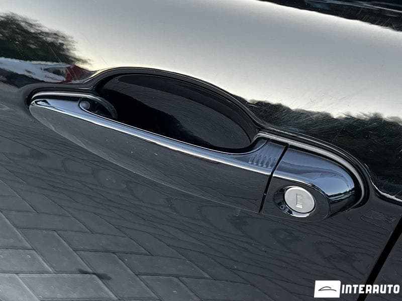 2017 BMW 330E — Miniatură 6