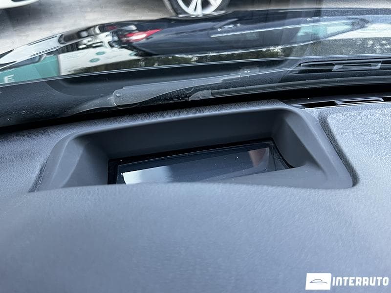 2017 BMW 330E — Miniatură 9