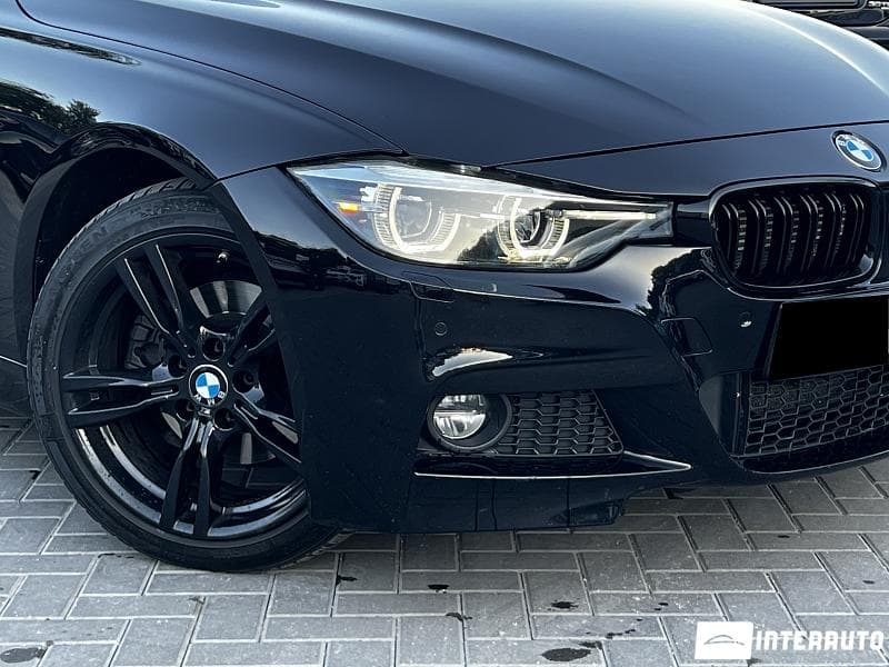 2017 BMW 330E — Miniatură 5