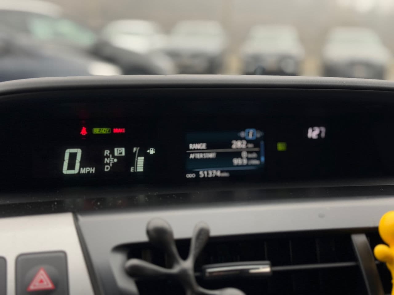 2017 Toyota Prius Plus / V — Miniatură 11