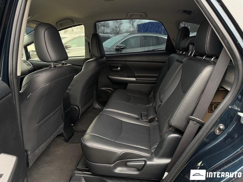 2017 Toyota Prius Plus / V — Miniatură 18