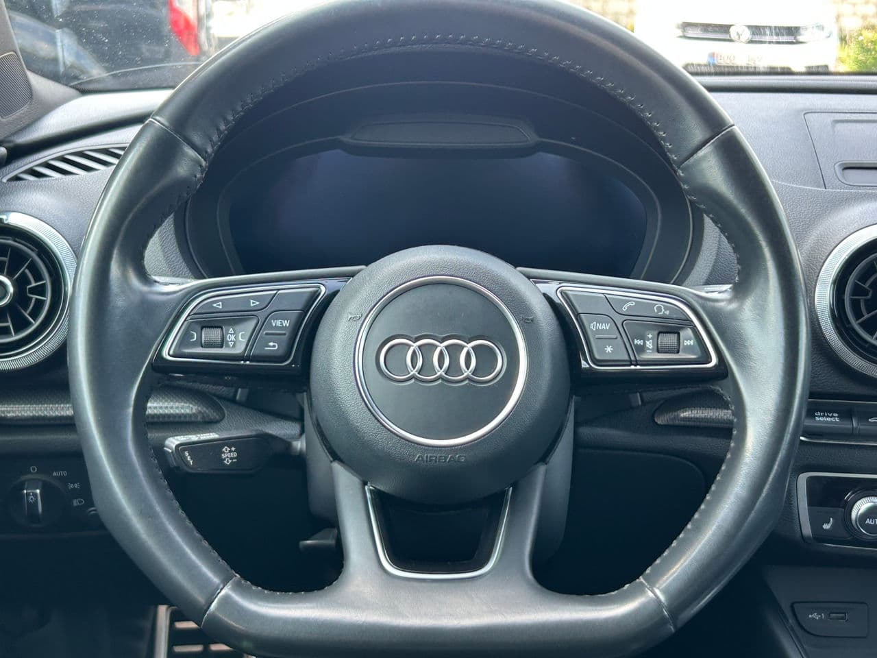 Audi A3 E-tron 2017 — Миниатюра 12