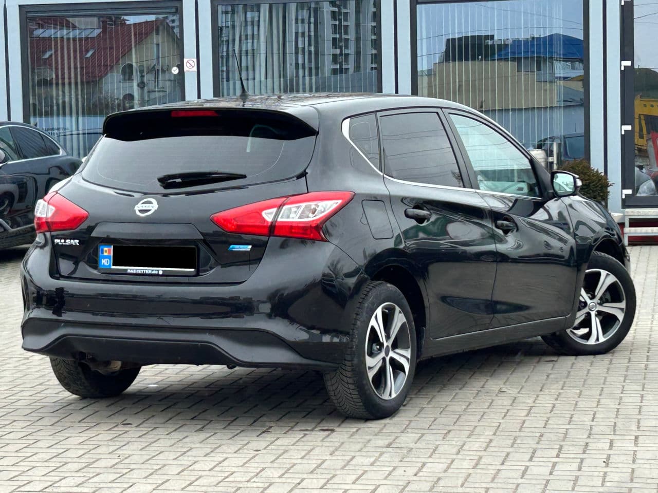 2014 Nissan Pulsar — Miniatură 3