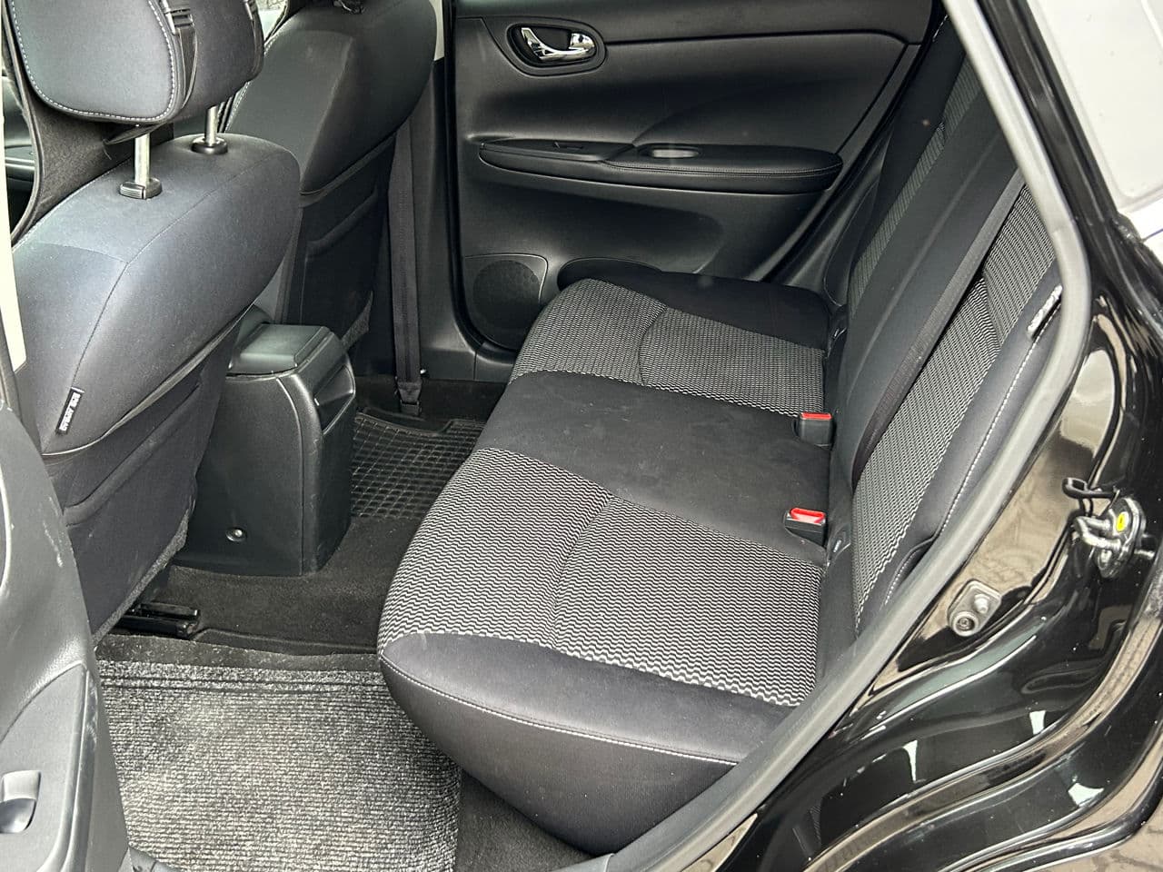 2014 Nissan Pulsar — Miniatură 19
